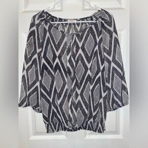 Pleione Black and White Geometric Blouse